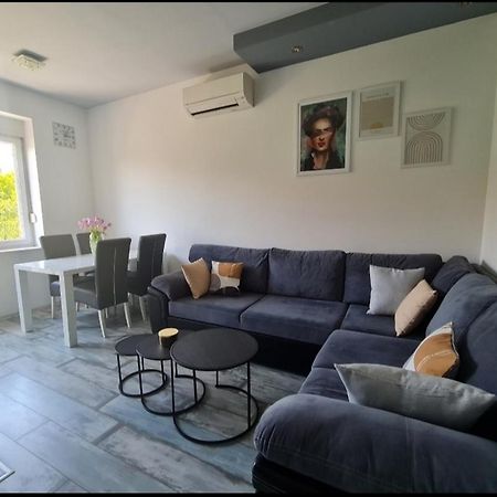 New Modern-Park View-5 Minutes From Diocletian'S Palace Сплит Екстериор снимка